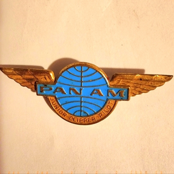Pan Am vintage‎ Junior clipper pilot pin - Picture 1 of 10